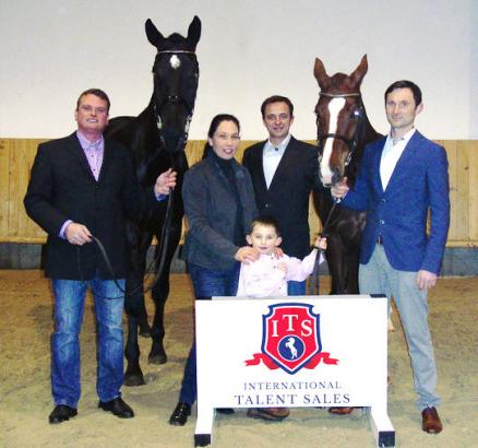 Foto: Das I.T.S.-Veranstalterteam: Andreas Baischer und Eva Winter-Baischer mit ihrem Sohn, Roland Englbrecht und Philip Essl - Fotograf: I.T.S.