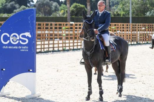 Foto: Armin Himmelreich und Chanteur de Noir - Gewinner der Master-Class 3 im CES Valencia - Fotograf: Frank Fotistica