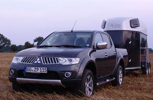 Foto: Mitsubishi L200 - Fotograf: mit-pferden-reisen.de