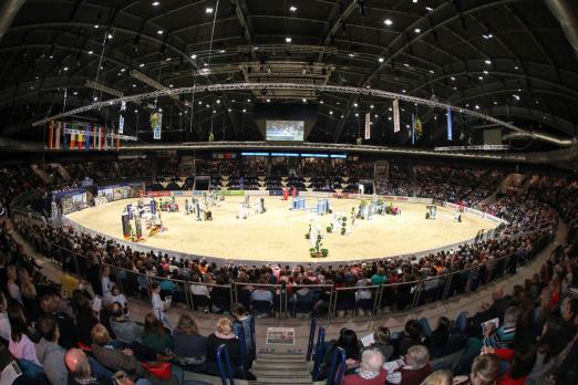 Foto: Volles Haus und Champions auf allen Ebenen zeichnen das Braunschweig CLASSICO - Fotograf: Andreas Pantel 