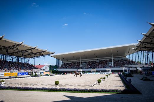 Foto: Das Foto zeigt die Britin Becky Moody im Dressurstadion beim CHIO Aachen 2025 - Fotograf: CHIO Aachen/Jasmin Metzner