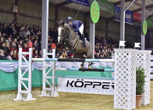 Foto: Charlotte Bettendorf aus Luxemburg - hier mit Queltis - erneuert die Bekanntschaft mit Gahlen 2018 - Fotograf: Fotodesign Feldhaus