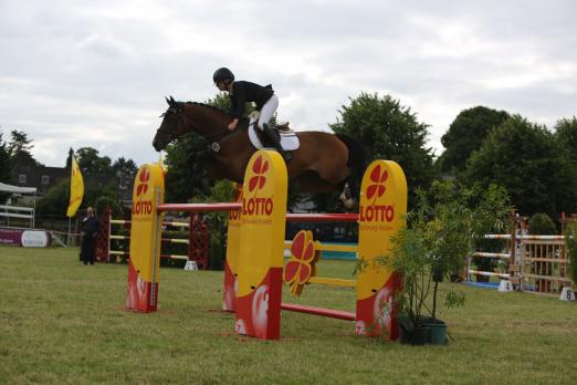 Foto: Ebba Johansson und Lacoeur - Siegerpaar im Großen Preis von Tasdorf - Fotograf: Klaus-Peter Hellenberg