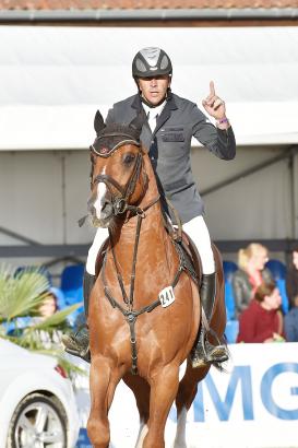 Foto: Heiko Schmidt und Chap - Titelverteidiger im Championat von Lübzer und des VITALHOTELs ambiente Bad Wilsnack - Fotograf: Karl-Heinz Frieler