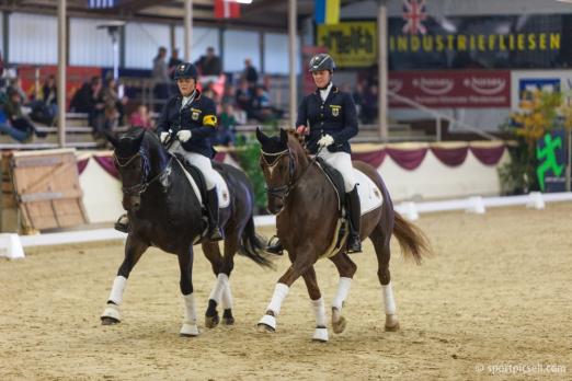 Foto: Pas de Deux der Para-Equestrian-Reiter in damme beim ersten Test 2015 - Fotograf: Sportpicsell