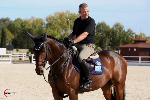 Foto: Lars Nieberg (Münster) mit Cookie - Fotograf: sportfot