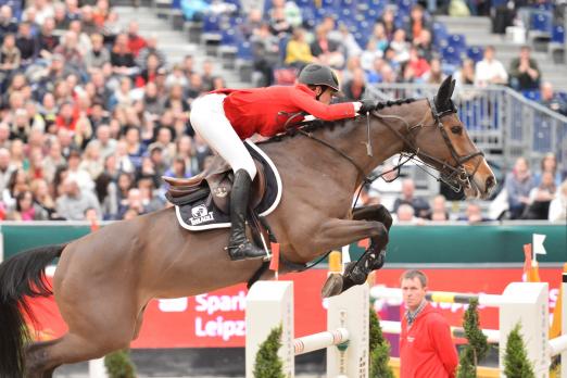 Foto: Schnellste Frau von Frankreich - Penelope Leprevost will Sieg im Championat von leipzig verteidigen. - Fotograf: Karl-Heinz Frieler