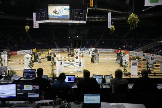 Foto: Die Volkswagen Halle Braunschweig ist Gastgeber des CSI4* Löwen Classics. - Fotograf: tbs Sportmarketing