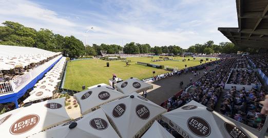 Foto: Im Derby-Park in Klein Flottbek wird vom 25.-29. Mai wieder gefeiert - Fotograf: ©Reitsport-Hellmann.de 