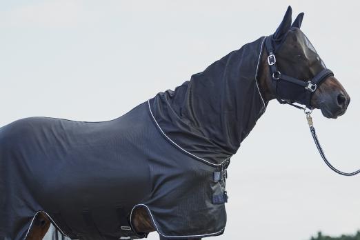 Foto: Fliegendecke „Fly Detach-Neck“ - Fotograf: Firma Pikeur