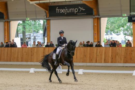 Foto: Florine Kienbaum und Doktor Schiwago 3 kennen die Halle von RI bereits - Fotograf: RI