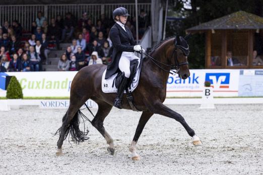 Sabrina Gesmann auf S Rockyna - Fotograf: Lafrentz