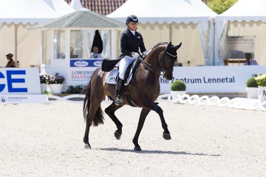 Foto: Dante’s Hit OLD und Dorothee Schneider sichern sich das 5. Finalticket beim LONGINES BALVE OPTIMUM - Foto:graf Thomas Hellmann