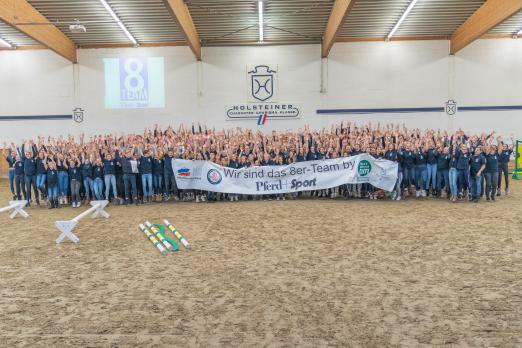 Foto: Die 8er-Team-Mitglieder 2019 - Fotograf: Peter Hansen 