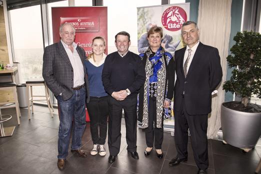 Foto (v.l.): Franz Kager, Stefanie Bistan, Hugo Simon, Elisabeth Max-Theurer und Helmut Morbitzer - Fotograf: OEPS | Lukas Jahn