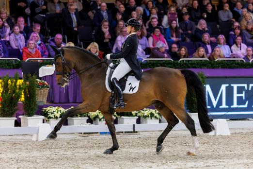 Foto: Hat in der Festhalle "viel Charakter bewiesen": Sieger Emilio unter Isabell Werth - Fotograf: Sportfotos-Lafrentz.de