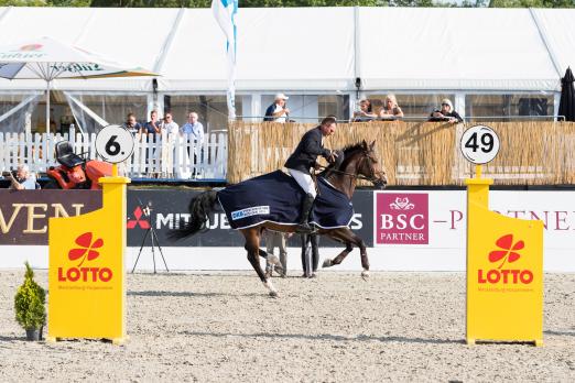 Foto: Jörg Möller -2018 erfolgreich bei der DKB Pferdewoche Rpstock - Fotograf: Thomas Hellmann