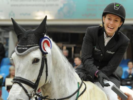 Foto: Janne-Friederike Meyer soll die deutsche Equipe zum Erfolg führen - Fotograf: Bernd Settnik - dpa