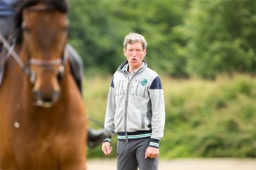 Foto: Auf der ganzen Welt begehrt als Trainer - Ludger Beerbaum - Fotograf: LBStables 