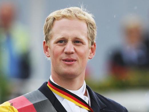 Foto: Dressurreiter Matthias Rath ist mit Totilas Titelverteidiger - Fotograf: Fabian Stratenschulte - dpa