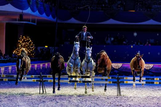 Foto: Rasanter Star der Ungarischen Post - Laury Tisseur - Fotograf: Sportfotos-Lafrentz.de
