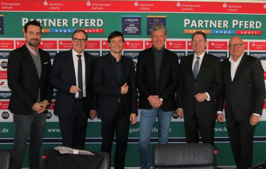 Foto: Tom Scheunemann (MDR), Martin Buhl Wagner (Messe Leipzig), Heiko Rosenthal (Sportbürgermeister der Stadt Leipzig), Ludger Berbaum, Dr. Harald Langenfeld (Sparkasse Leipzig) und Volker Wulff (EN GARDE) freuen sich auf die PARTNER PFERD 2020 - Fotograf: ACP Fotografie Andreas Pantel