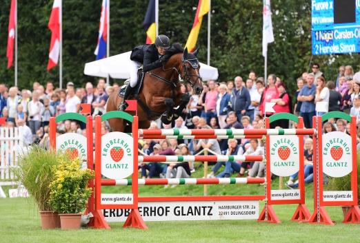 Foto: Siegten 2018 in Delingsdorf: der zweimalige Derbysieger Nisse Lüneburg und Westbridge - Fotograf: Janne Bugtrup
