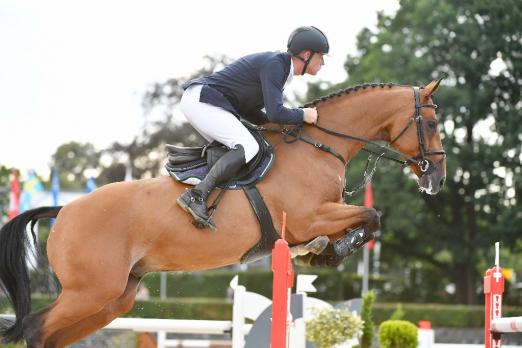 Foto: Dauergäste in Verden - Kaderreiter Mario Stevens und Banana Pancake - Fotograf: Karl-Heinz Frieler