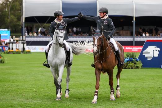 Foto: Team Riesenbeck International (Kukuk li., Schulze Topphhoff) - Sieg in Mexiko City - Fotograf: LGCT 