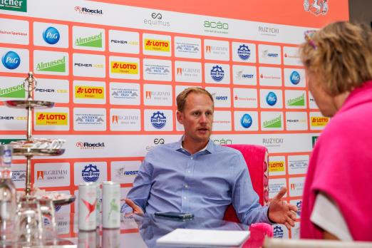 Foto: Turnierchef Matthias Alexander Rath: "Das macht riesigen Spaß!" - Fotograf: Sportfotos-Lafrentz.de