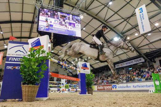 Foto: Seit gut zehn Jahren bei den VR CLASSICS Neumünster dabei - Teike Carstensen aus Hörup - Fotograf: Sportfotos-Lafrentz.de