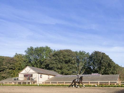 Foto: Reitanlage Blundell - Fotograf: Röwer & Rüb