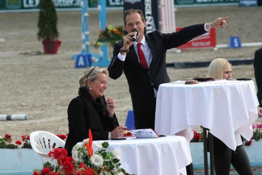 Foto: Überall gute Stimmung bei der IHP-Auktion - Fotograf: Krisztian Buthi