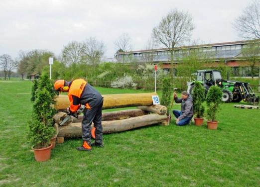 Foto: In den verbleibenden zwei Wochen erhalten die Hindernisse den letzten Feinschliff