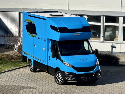 NEU den MSG-Stablehopper "stallion light" auf Basis Iveco Daily als 3,5 Tonner, 207 PS, Automatikgetriebe mit einer Innenhöhe im Pferdeabteil von 2,5 m und einer Anhängelast von 3,5 to