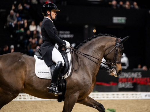 Foto: Isabell Werth (GER) and DSP Quantaz - winners of the FEI Dressage World Cup™ 2024/25 - Basel (SUI) - Fotograf: Copyright ©FEI/Martin Dokupil