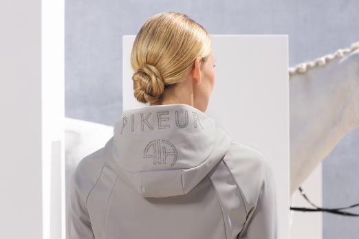 Foto: Softshelljacke Tizia - Fotograf: PIKEUR