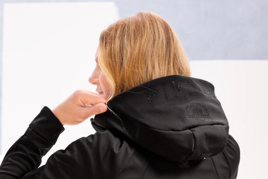 Foto: Softshelljacke Tizia - Fotograf: PIKEUR