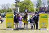 Foto: Jessica und Rainer Schieber (Helenenhof), der Sieger des Almased Deutsches Dressur-Derby Borja Carrascosa mit Wonder; André Trouville (Almased) und Volker Wulff (Veranstalter EN GARDE) - Fotograf: Thomas Hellmann