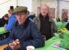 Foto: Verpassten kein einziges Pferd beim Fehmarn-Pferde-Festival - Schleswig-Holsteins einstige Vielseitigkeitsasse Karl Schultz und Thomas Rüder (re.) - Fotograf: Comtainment