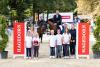 Foto: Gruppenbild mit dem strahlenden Sieger - Hendrik Sosath und Cadora gewannen den Preis der Hagedorn Unternehmensgruppe - Fotograf: Reitsport-Hellmann.de