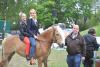 Foto: Amidale unter Cornelia Poletto und Judith Rakers mit Lodbergen-Geschäftsführer Urs Schweizer (v.l.) - Fotograf: Tanja Becker