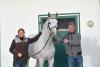 Foto: Ludger Beerbaum, Cristallo I und die Hengststations-Leiterin Almuth Blaschke (v.r.) - Fotograf: Tanja Becker