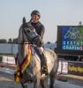 Foto: Mit der fünfjährigen Trakehner Geländepferdechampionesse Sivarie von Hopkins aus der Zucht von August Camp, Geldern, gab Vielseitigkeitsreiter Arne Bergendahl aus Hamminkeln sein Debüt bei den Trakehnern - Fotograf: Sigrun Wiecha