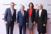 Das Foto zeigt den IOC-Präsidenten Thomas Bach gemeinsam mit ALRV-Präsidentin Stefanie Peters, Lambertz-Alleininhaber Hermann Bühlbecker und ART-Geschäftsführer Michael Mronz. Fotograf: Andreas Steindl