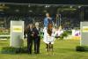 Foto: Dem Sieger gratulieren der Vorstandsvorsitzende der AachenMünchener, Christoph Schmallenbach, und Frau Stefanie Peters, Aufsichtsratsmitglied des Aachen-Laurensberger Rennvereins. - Fotograf: Aachen 2015/ Michael Strauch