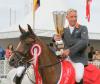 Foto: Der international siegreiche Springreiter Mario Stevens, hier auf seiner Erfolgsstute Corlanda OLD v. Cordalmé-Landcapitol, ist Leiter des kommenden OLD-Förderlehrgangs. - Fotograf: Weiland