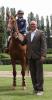Foto: Nachwuchsstar Charlotte Hoing (Großbeeren) und Veranstalter Volker Wulff (Berlin Equestrian Events GmbH) freuen sich auf das Global Jumping Berlin - Fotograf: ACP Andreas Pantel