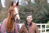 Foto: Willibert Mehlkopf mit "Dream Boy", den sein Enkel Alejandro reiten wird - Fotograf: Aachen Youngstars