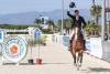 Foto: Carmen Edwards freut sich über seinen Sieg mit Tinka`s Brook in der CES Valencia Tour - Fotogra: Frank Fotistica